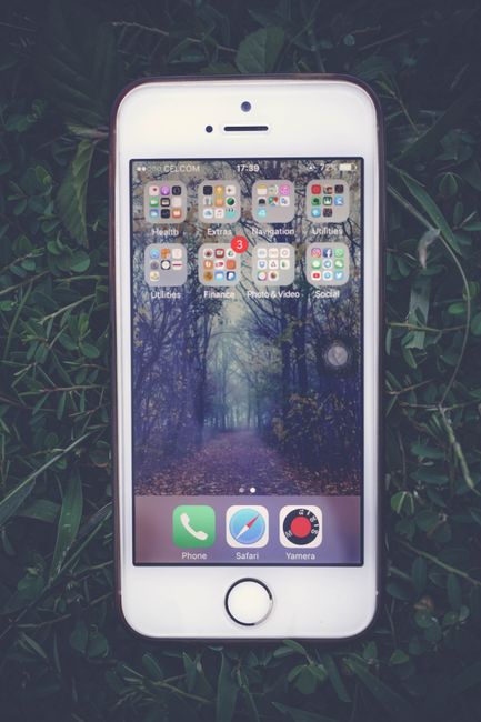 Foldables vs. Traditional Smartphones: Which Is Right for You?