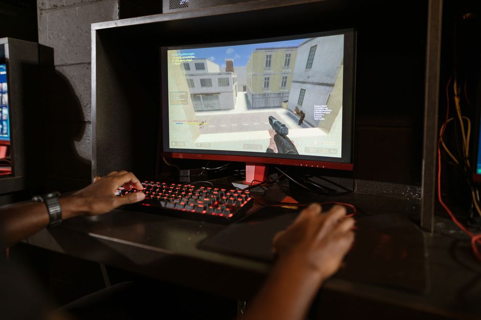 Top 10 Esports Games Dominating the Competitive Scene in 2024